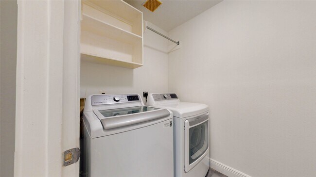 Building Photo - 15319 Cobblestone Point Ct