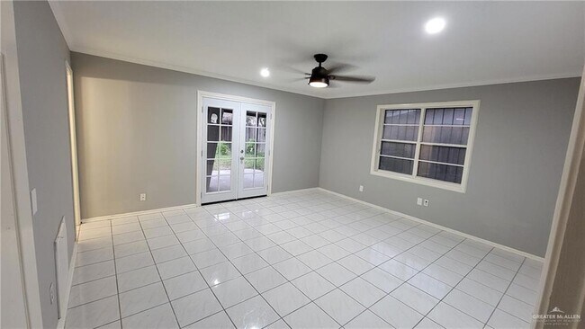 Building Photo - 2604 Quince Ln