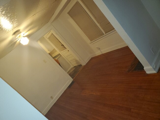 Building Photo - 2142-2144 Garfield Drive