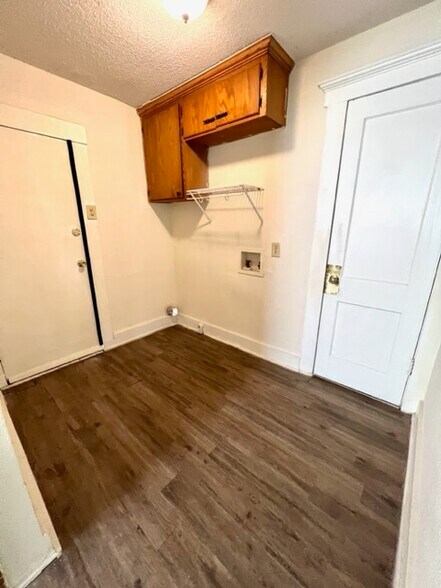 Building Photo - 1130 W Atlantic St