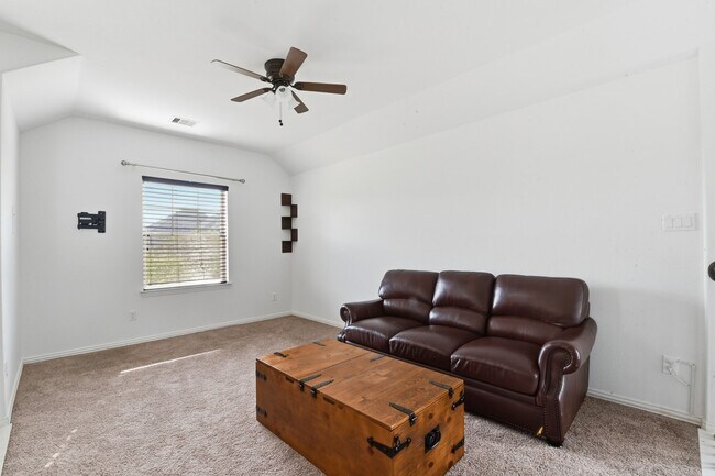 Building Photo - 1414 New Urban Wy