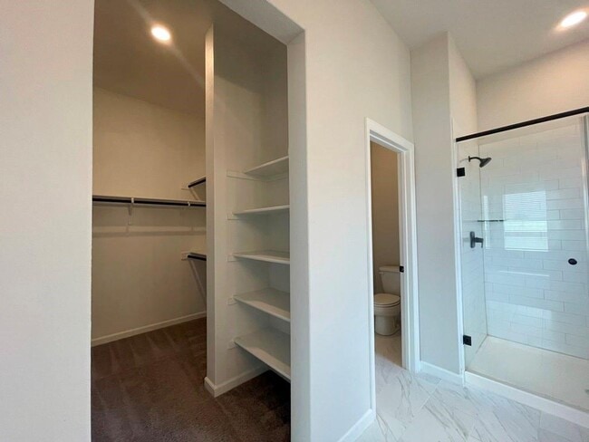 Building Photo - 149 Patrick Herndon Dr