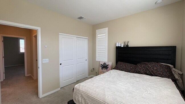 Building Photo - 17744 W Cassia Way