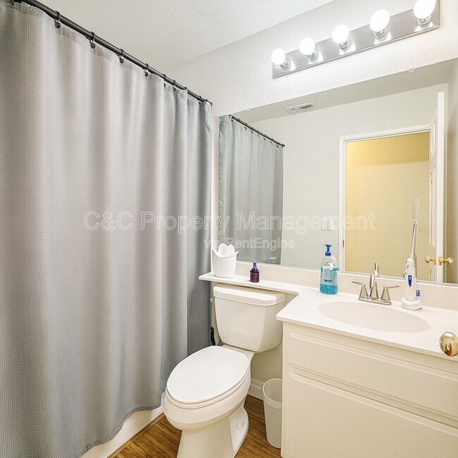 Building Photo - 12555 Caballero Ct