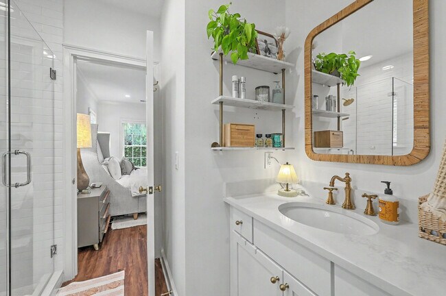 Building Photo - 172 Wando Reach Ct