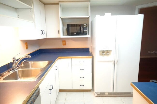 Building Photo - 3325 Bayshore Blvd