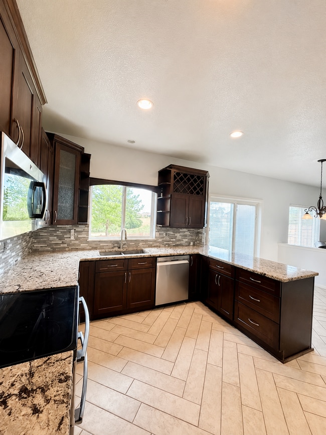 Building Photo - 4626 Bancroft Dr