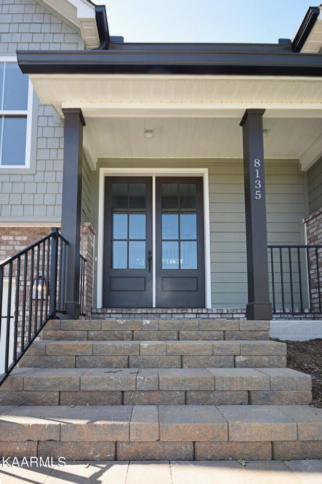 Building Photo - 8135 Vassar Ln