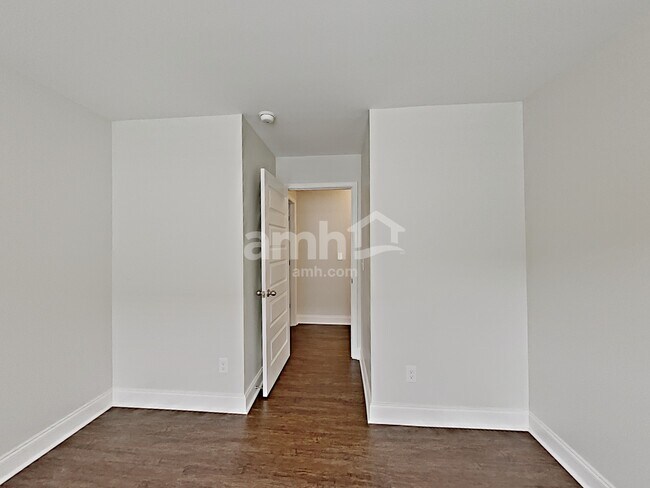 Building Photo - 5318 Tupelo St