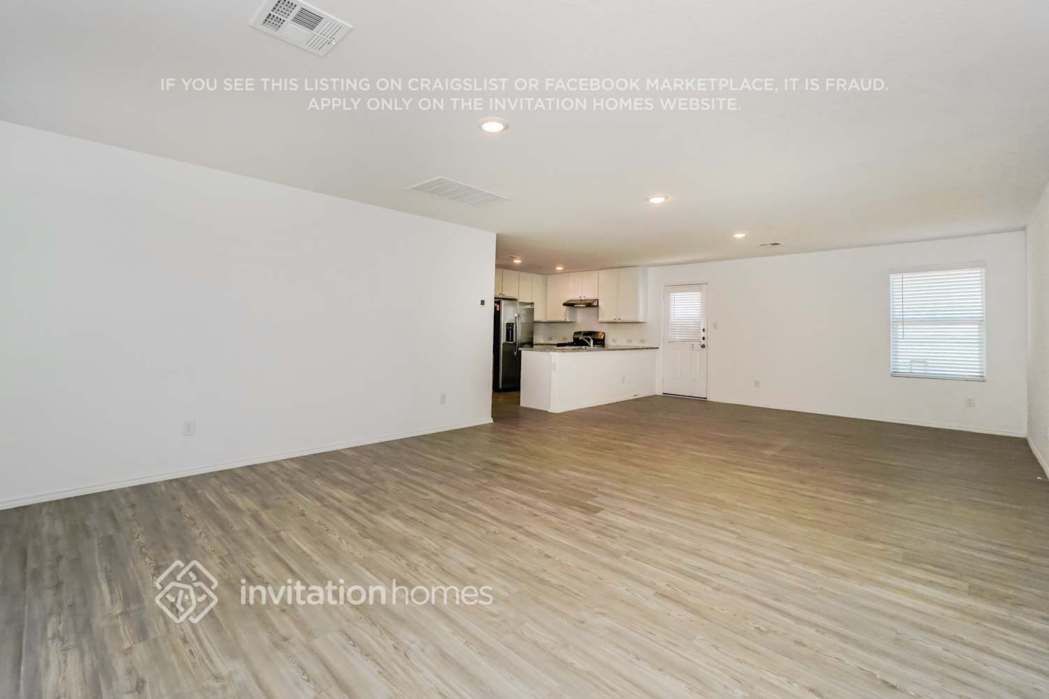 Building Photo - 10539 McClintock Dr