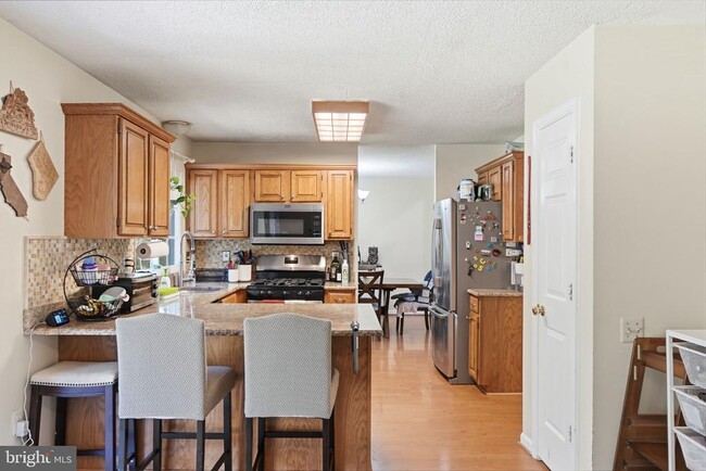 Building Photo - 4020 Blue Slate Dr