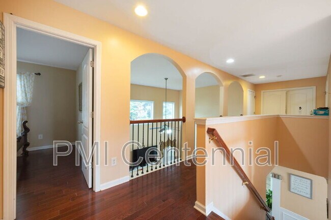 Building Photo - 1816 Jameson Cir NE
