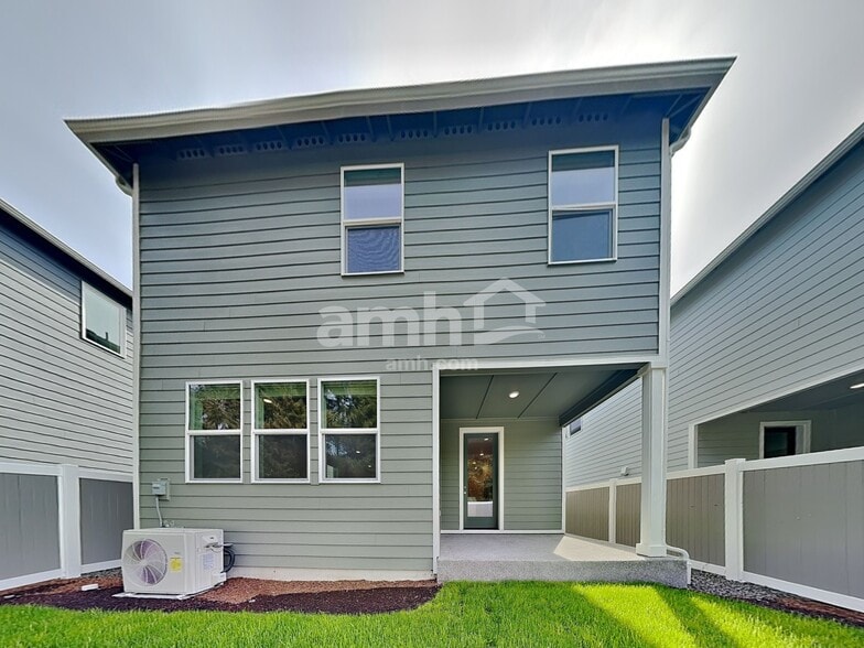 Building Photo - 5349 Turnstone St SE