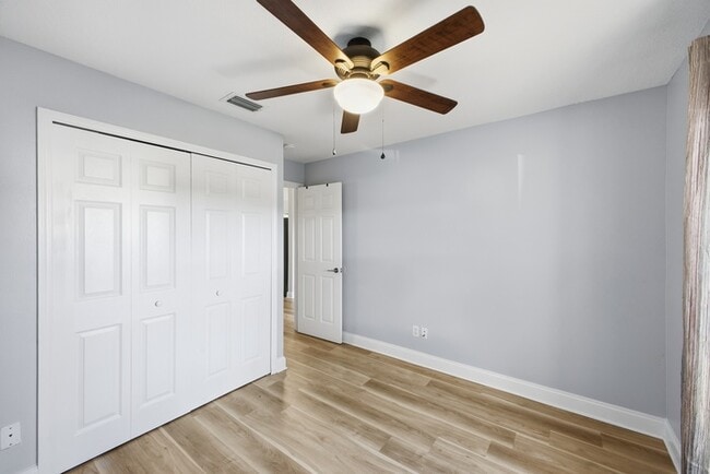 Building Photo - 750 S Grand Hwy