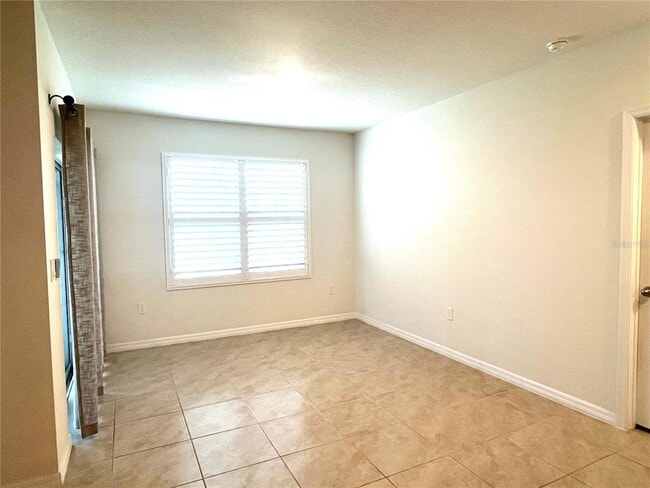 Building Photo - 5255 Bracks Landing Dr