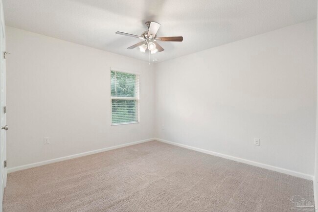 Building Photo - 10609 Queens Gate Cir