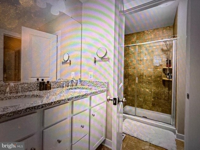 Building Photo - 303 Davage Ln