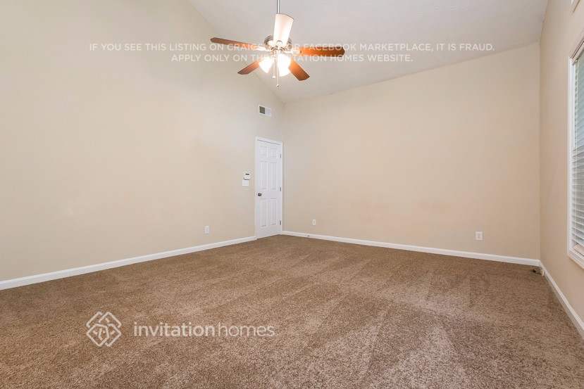 Building Photo - 5345 N Fork Dr SW