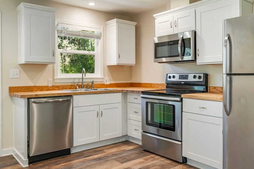 Updated Kitchen #1 - 20220 E Peter Pl