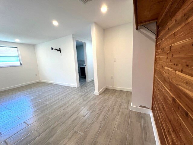 Building Photo - Beautiful 3/2 house in Gulf Harbor