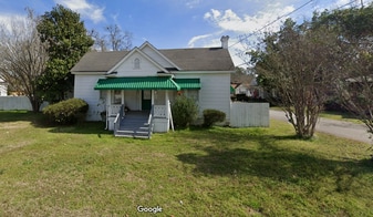 Building Photo - 138 S Main St