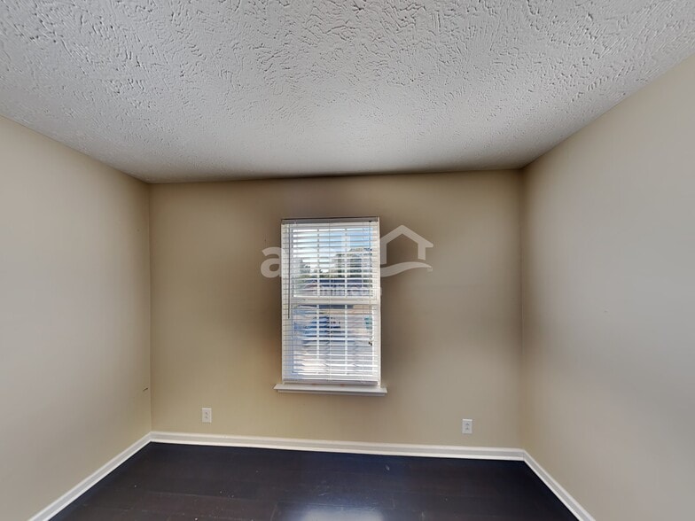 Building Photo - 1602 Twin Ledge Ct