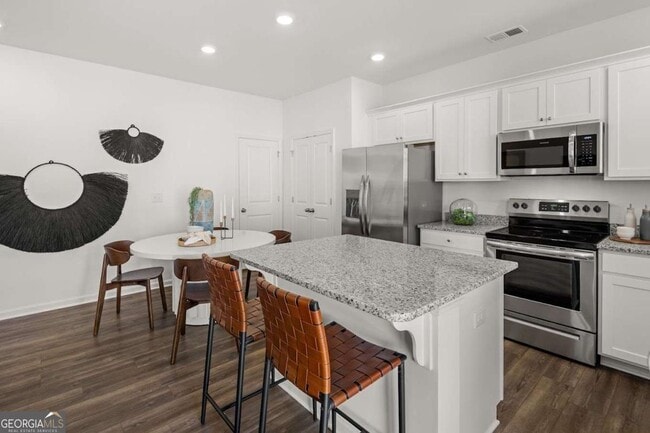 Building Photo - 155 Star Ct