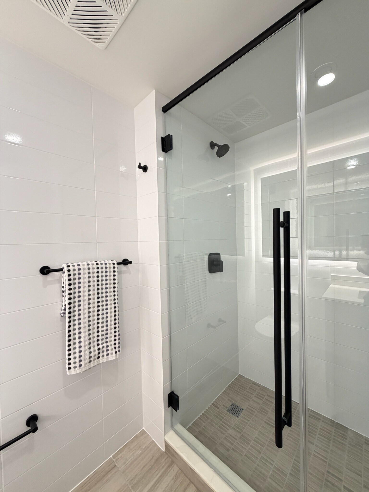 Building Photo - 501 N Miami Ave