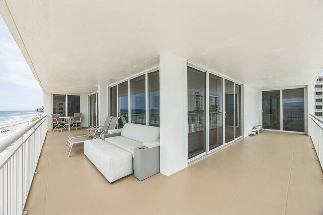 Building Photo - 3546 S Ocean Blvd