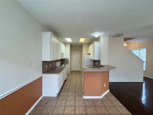 Building Photo - 16527 Beckland Ln