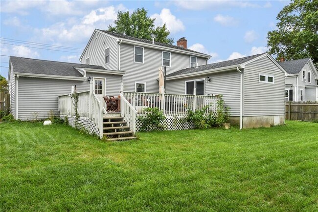 Building Photo - 191 Chases Ln