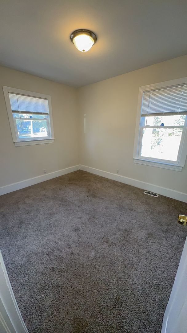 Building Photo - 401 Sheppard St