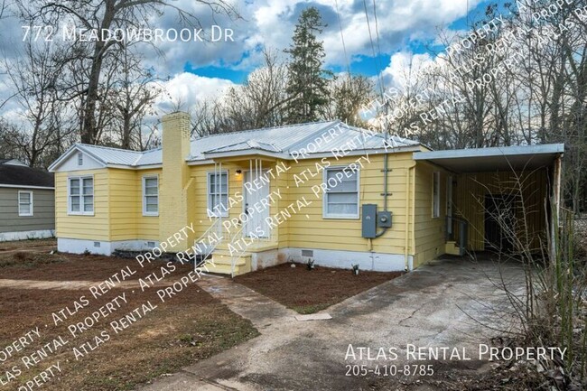 Building Photo - 772 Meadowbrook Dr