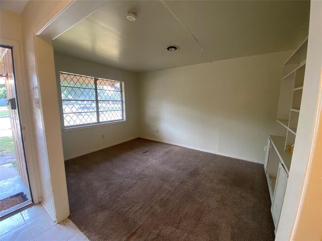 Building Photo - 6107 McKinstry Blvd
