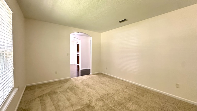 Building Photo - 86134 Venetian Ave