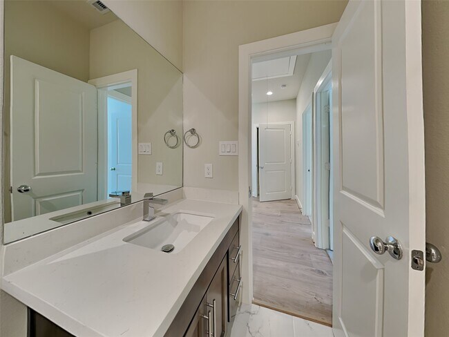 Building Photo - 2605 Turner Quinn Wy