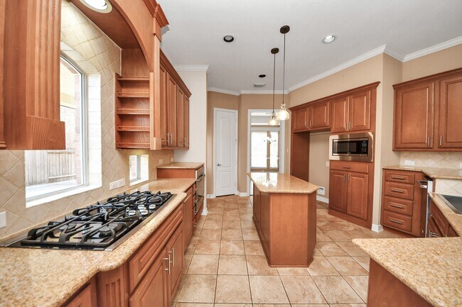 Building Photo - 17618 Raven Canyon Ln