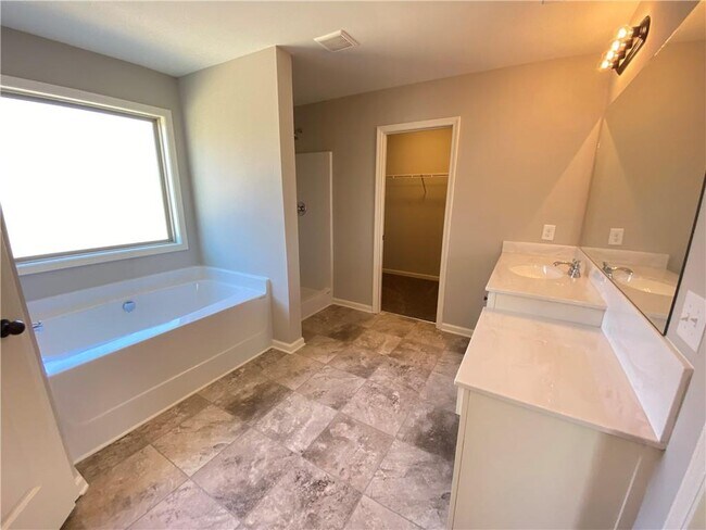 Building Photo - 1757 Miller Springs Dr