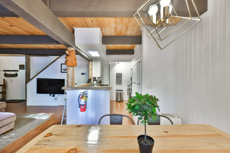 Building Photo - 41935 Switzerland Dr