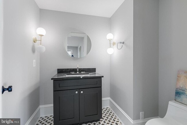 Building Photo - 7002 River Oaks Dr