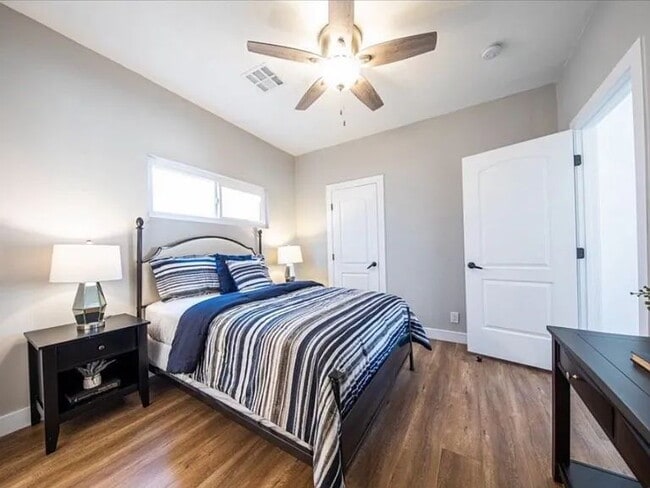 Building Photo - Available 9/15/2026 - Please do not disturb current occupants.  This home is shown by by appointm...