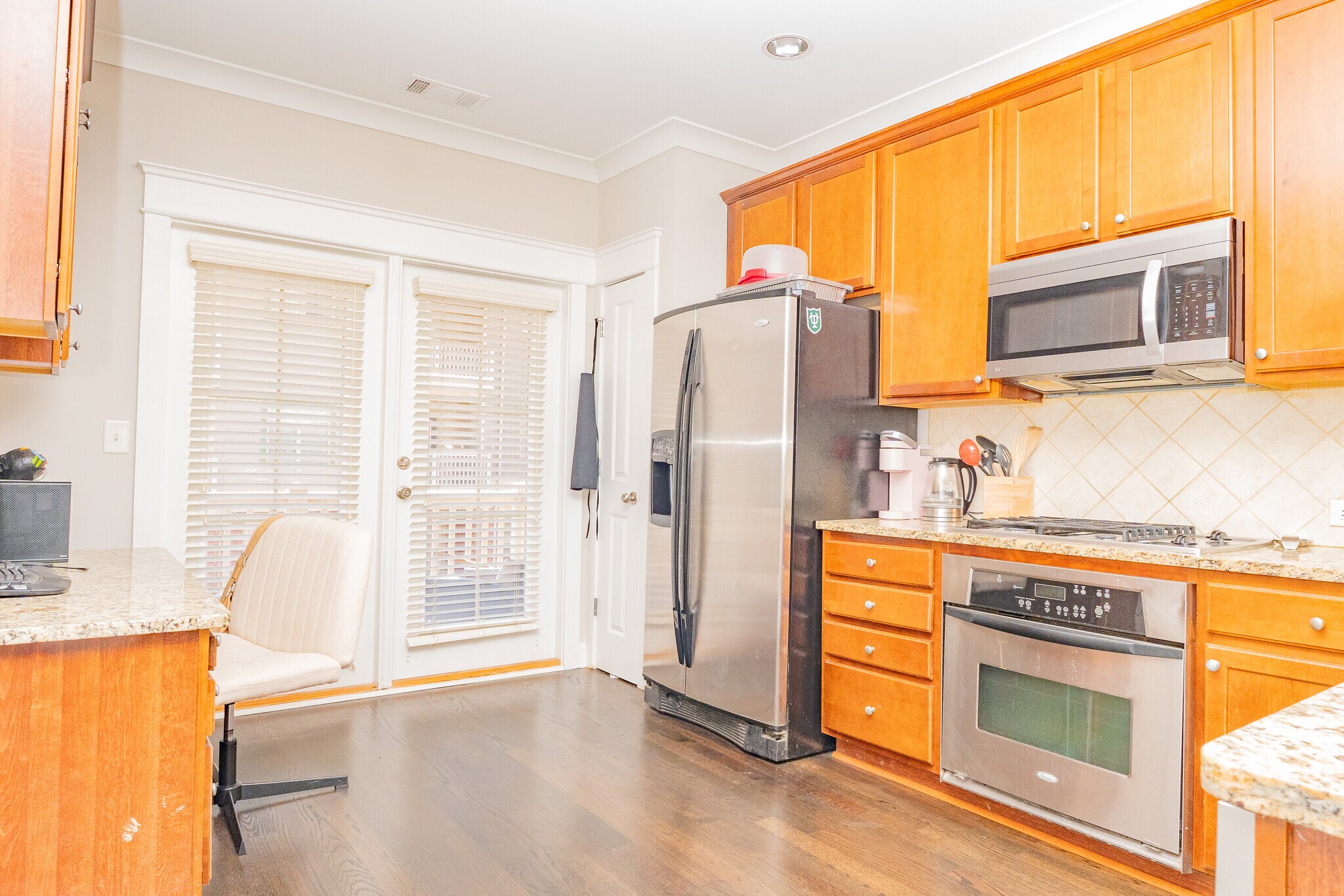 Kitchen - 2113 Gorman Grv SE