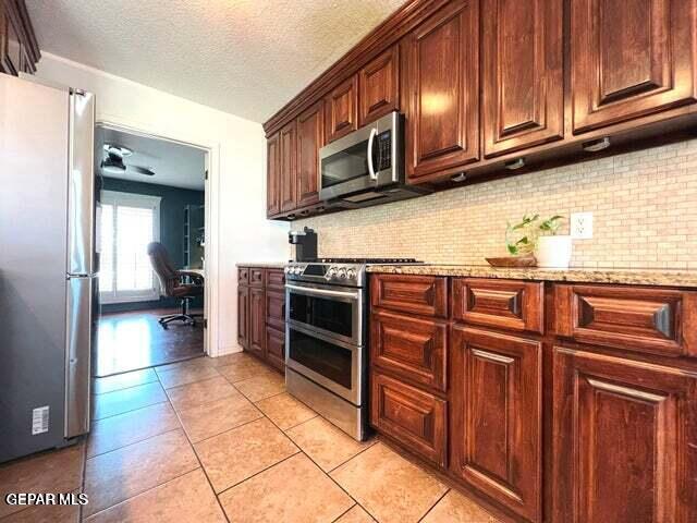 Building Photo - 9005 Shaver Dr