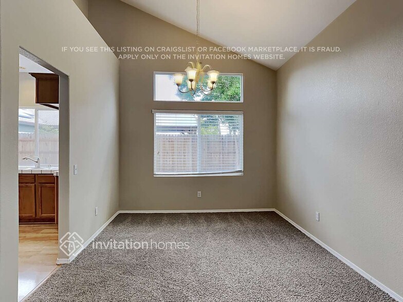Building Photo - 9255 Boulder Falls Ct