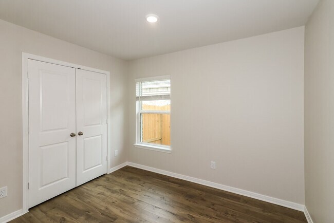 Building Photo - 7535 Tipton Meadow Way
