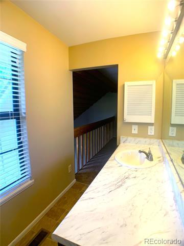 Building Photo - 2695 S Xanadu Way