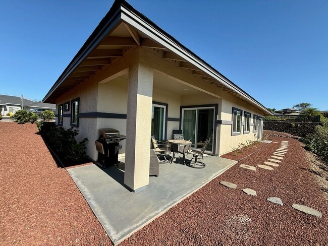 Building Photo - 3 Bedroom Home in Newer Gated Community in Waikoloa Village