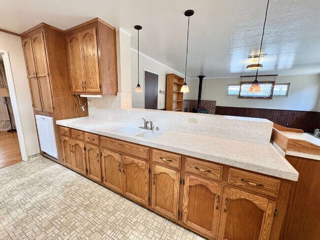 Building Photo - Peaceful Charmer Single-Story Retreat in Vallejo