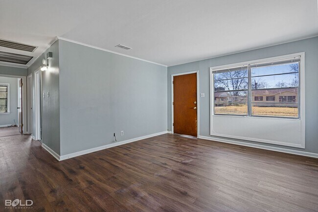 Building Photo - 1518 Viosca St