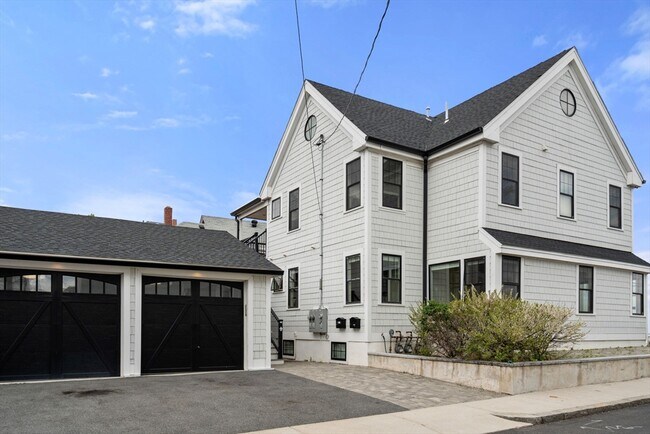 Building Photo - 176 Winthrop Shore Dr
